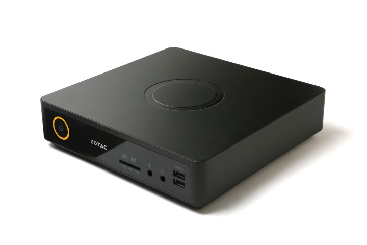 ZOTAC ZBOX MAGNUS EN970 Gaming System Intel Core i5-5200U dual-core CPU NVIDIA